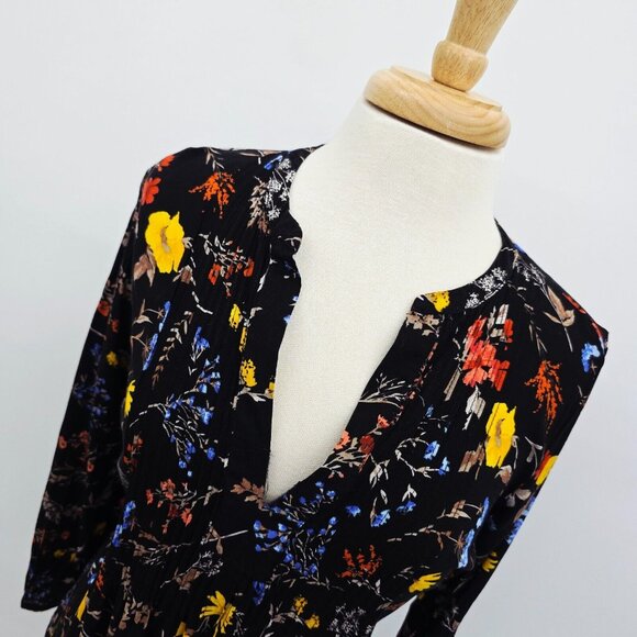 Old Navy Womens Boho Floral Print V-Neck Top Small Black Pullover Blouse Pleated - Picture 5 of 15